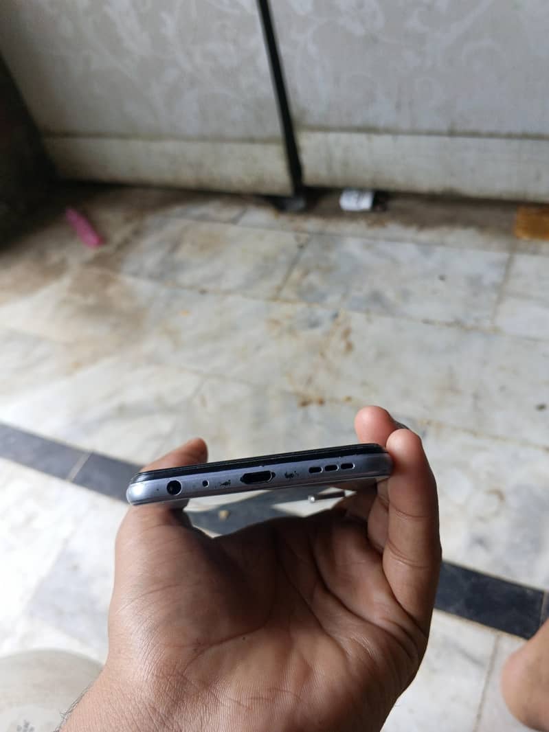 Vivo Y20 4