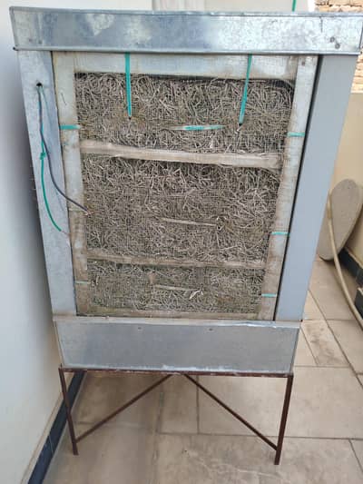 DC air cooler with supply power