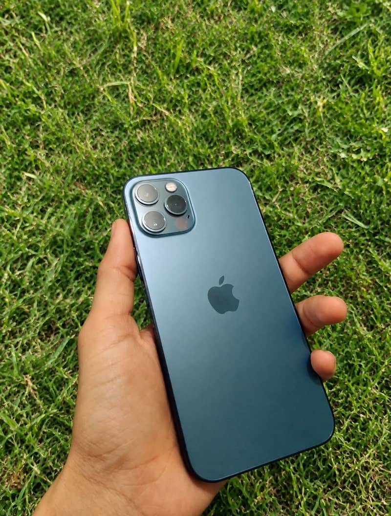 Apple iPhone 12 Pro 0