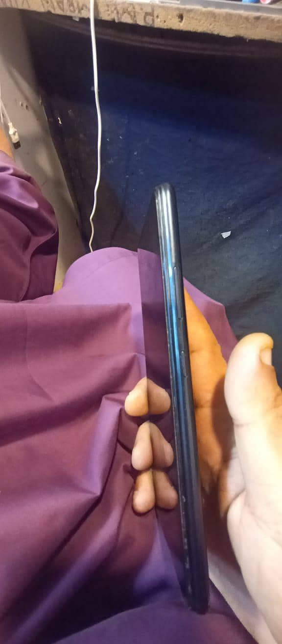 Infinix Hot 10 3