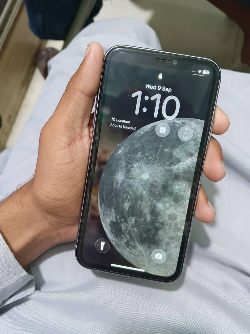 Apple iPhone 11 3