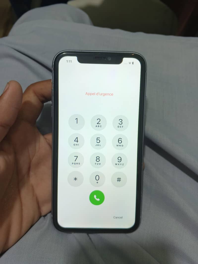 Apple iPhone 11 7