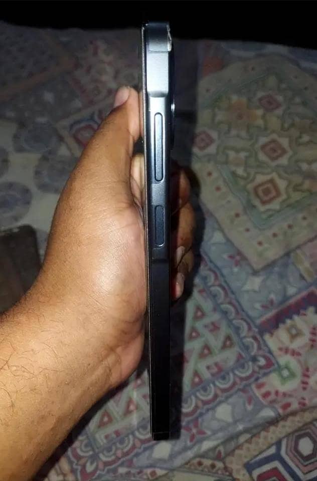 Samsung Mobile A07 BOX Missing 4