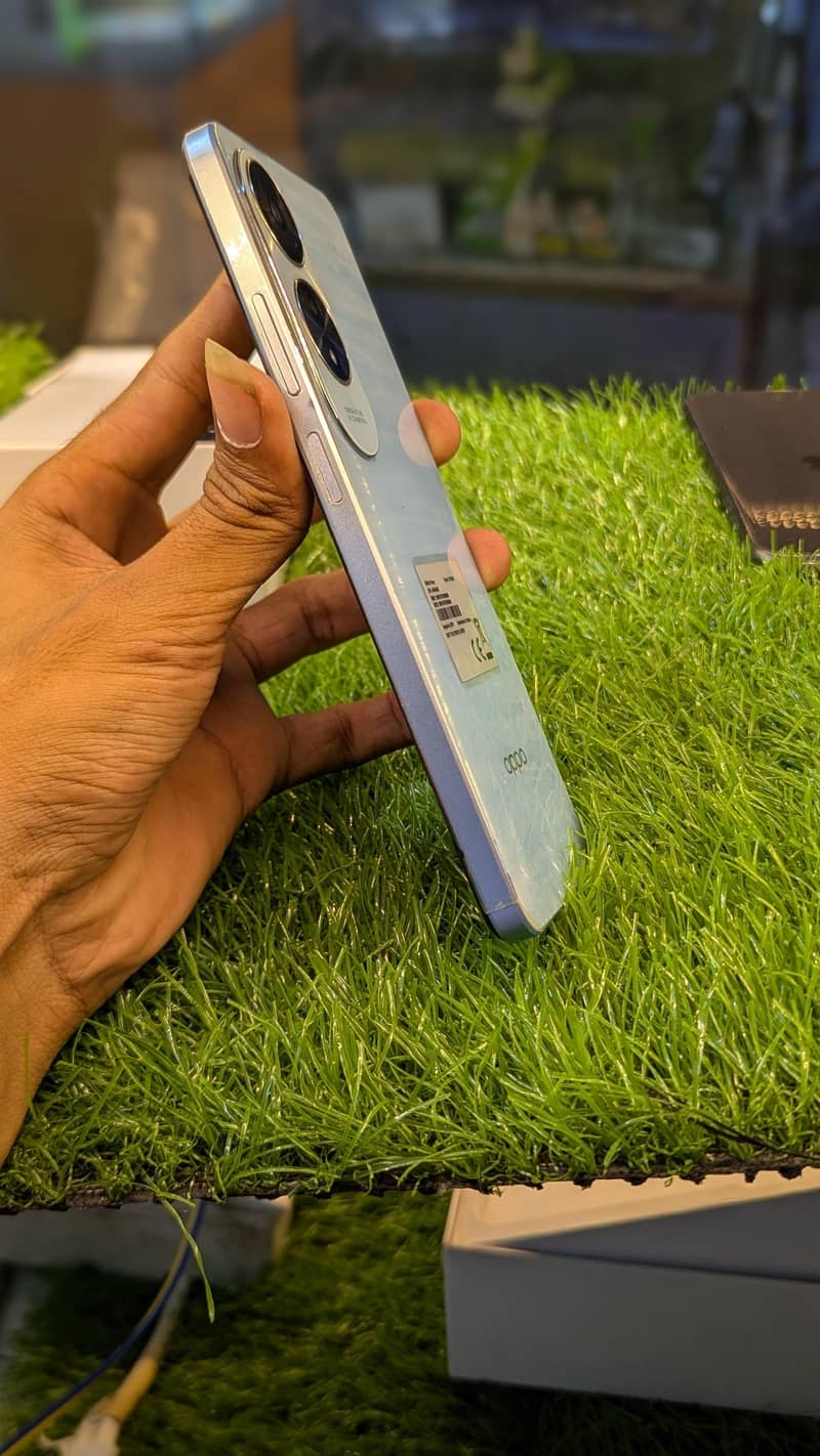OPPO A60 7