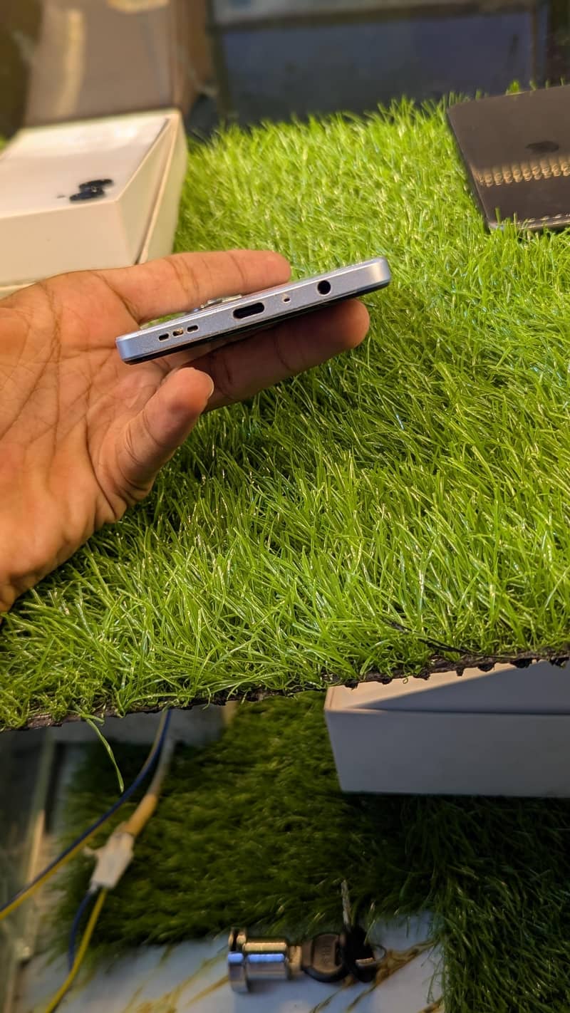 OPPO A60 8