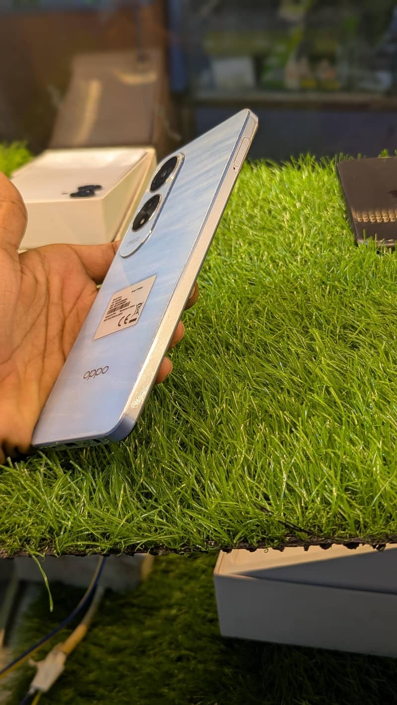 OPPO A60 10