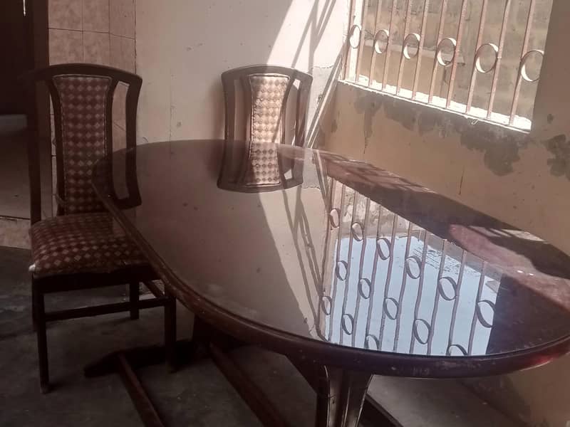 dining tabiles 3
