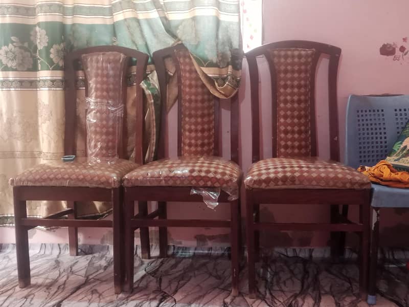 dining tabiles 6