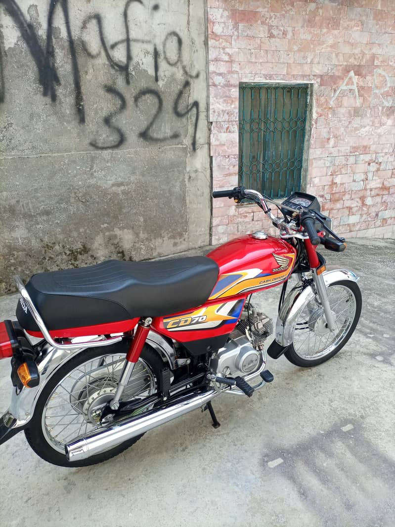 Honda CD 70 2025 model 4
