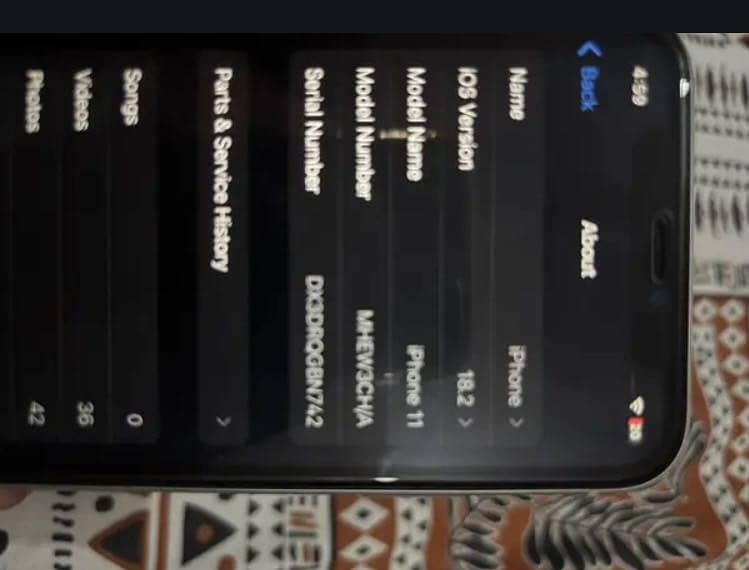 Apple iPhone 11 3