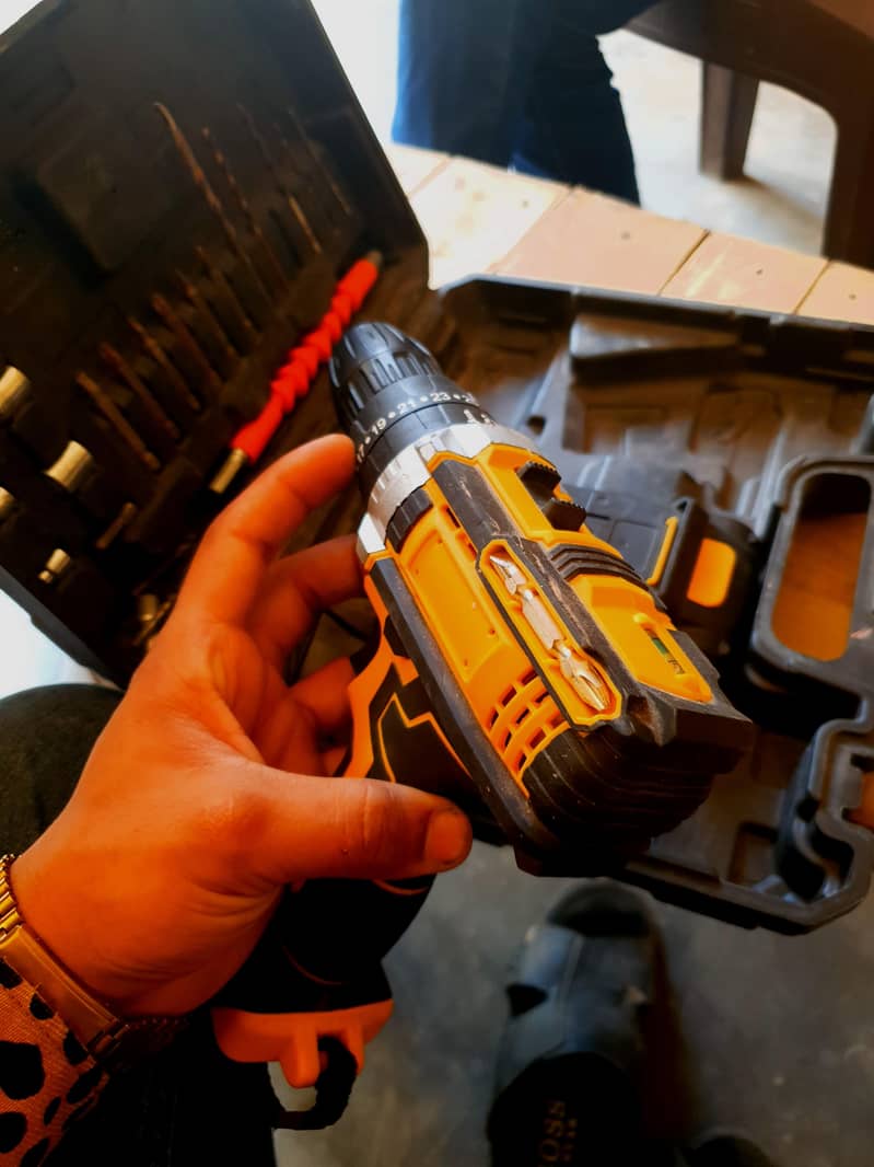 Charging Impact Screw Driil Machine 3