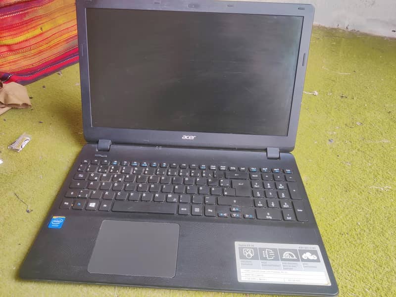 Acer laptop 4
