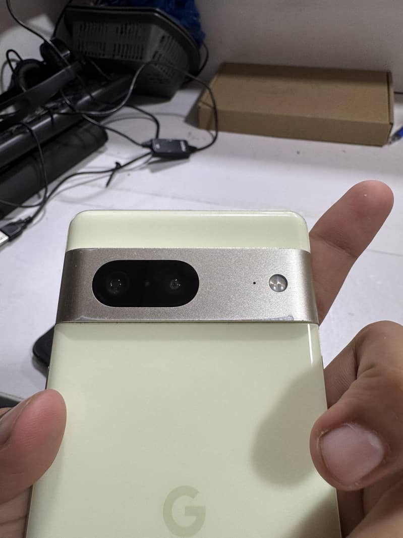 Google Pixel 7 5