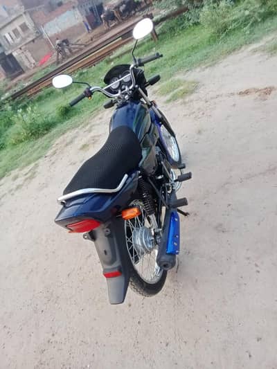 urgent sale of newly purchased Honda Pridor
