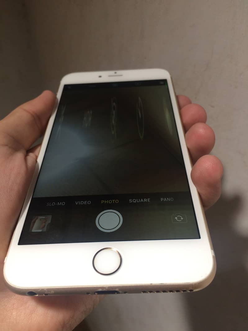 Apple iPhone 6S Plus 0