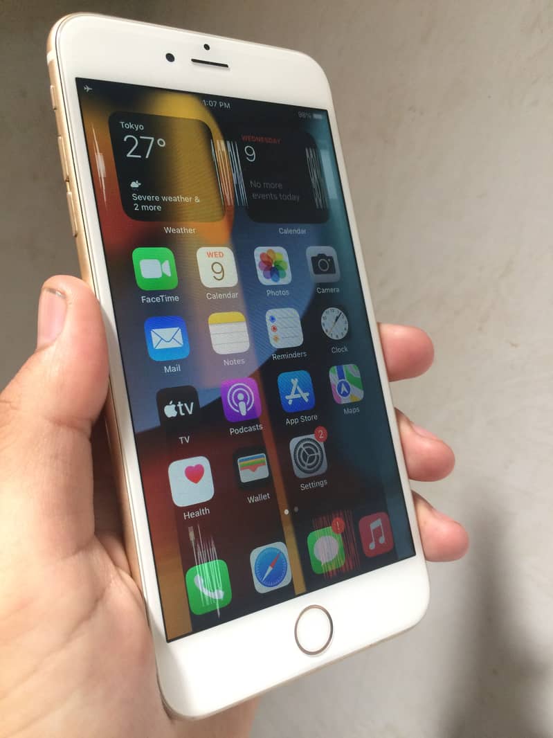 Apple iPhone 6S Plus 5