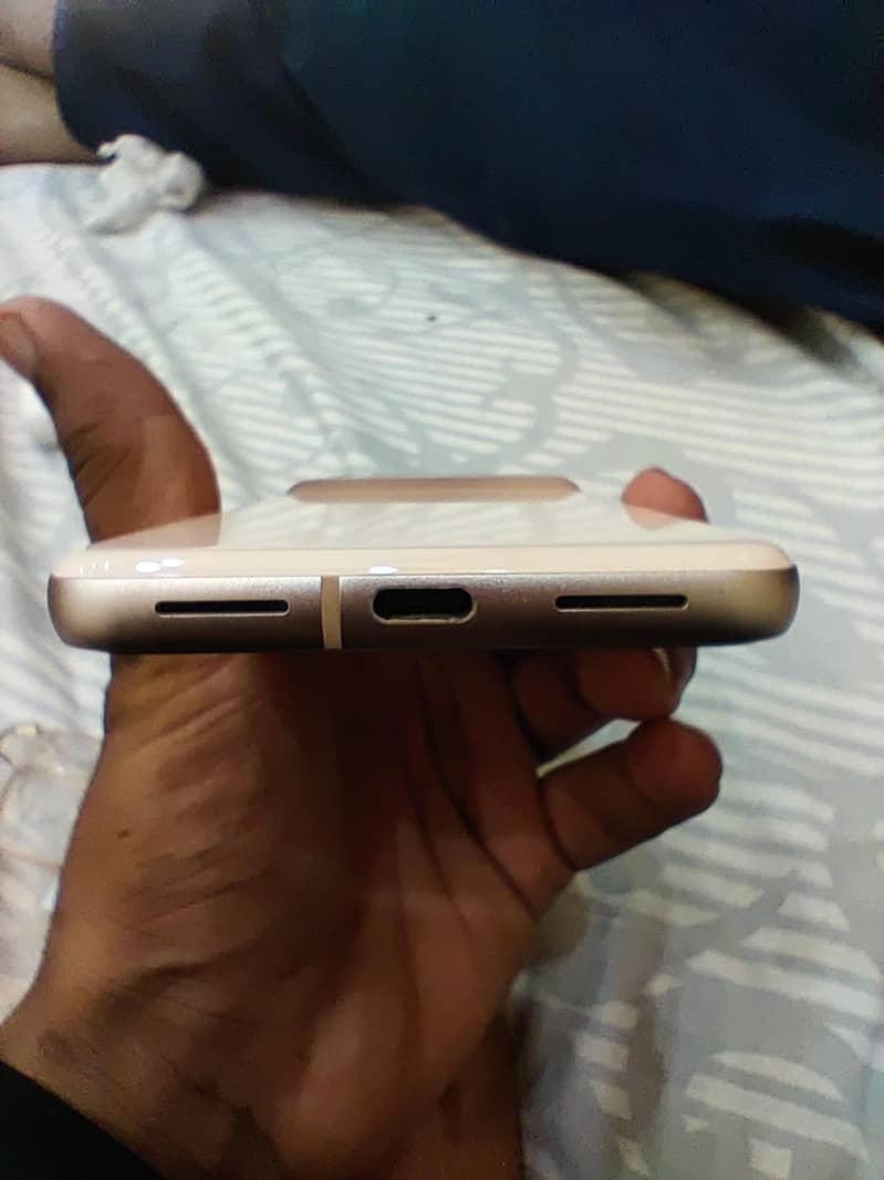 Google Pixel 8 1