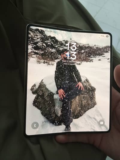 Samsung Mobile Z Fold 4