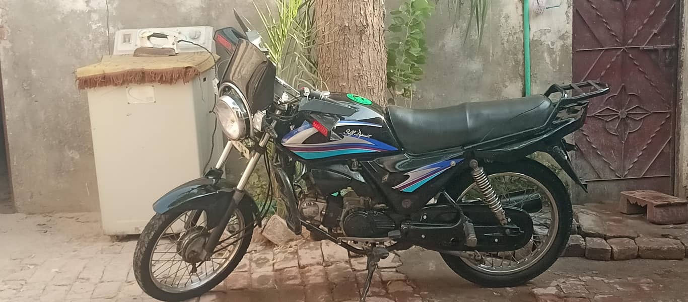 unique ud100 2006 model Excellent condition 1