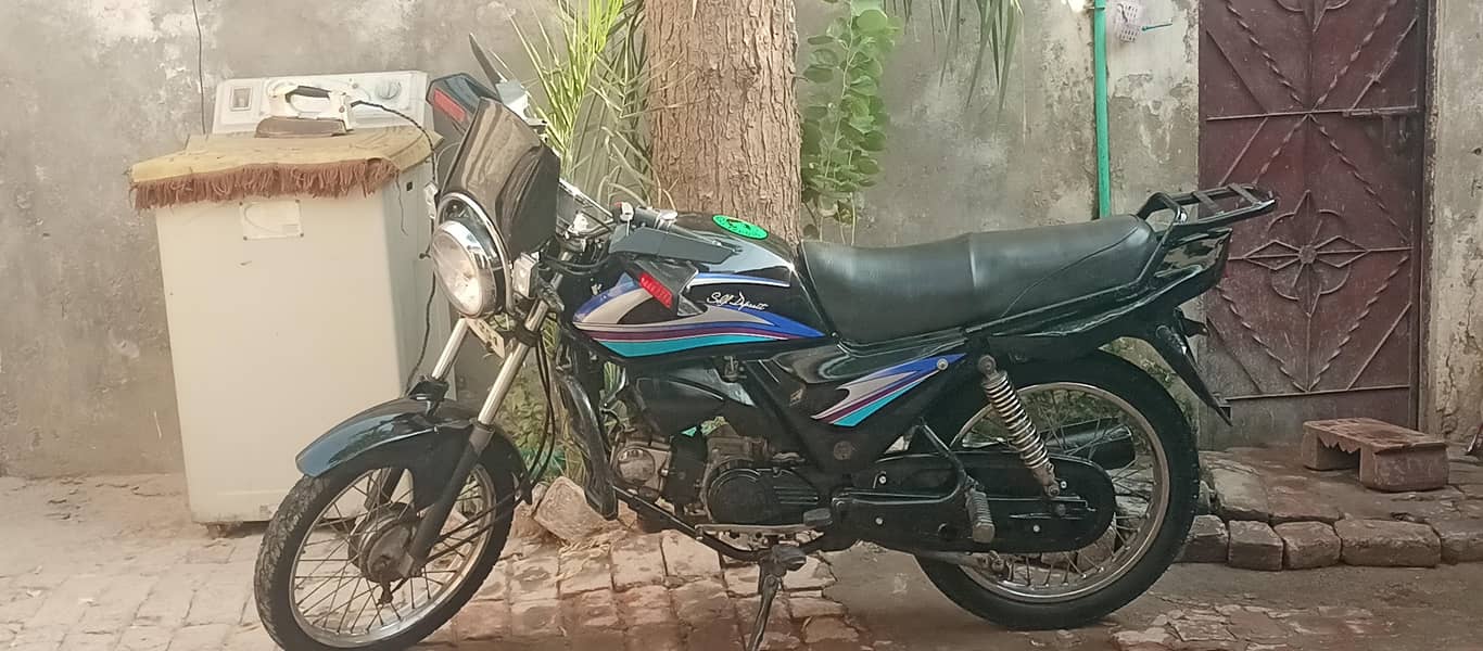 unique ud100 2006 model Excellent condition 2