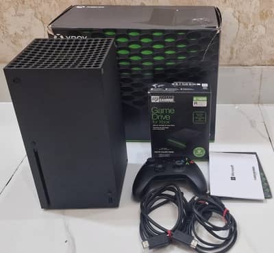 Xbox Series X 1TB in Excellent Condition