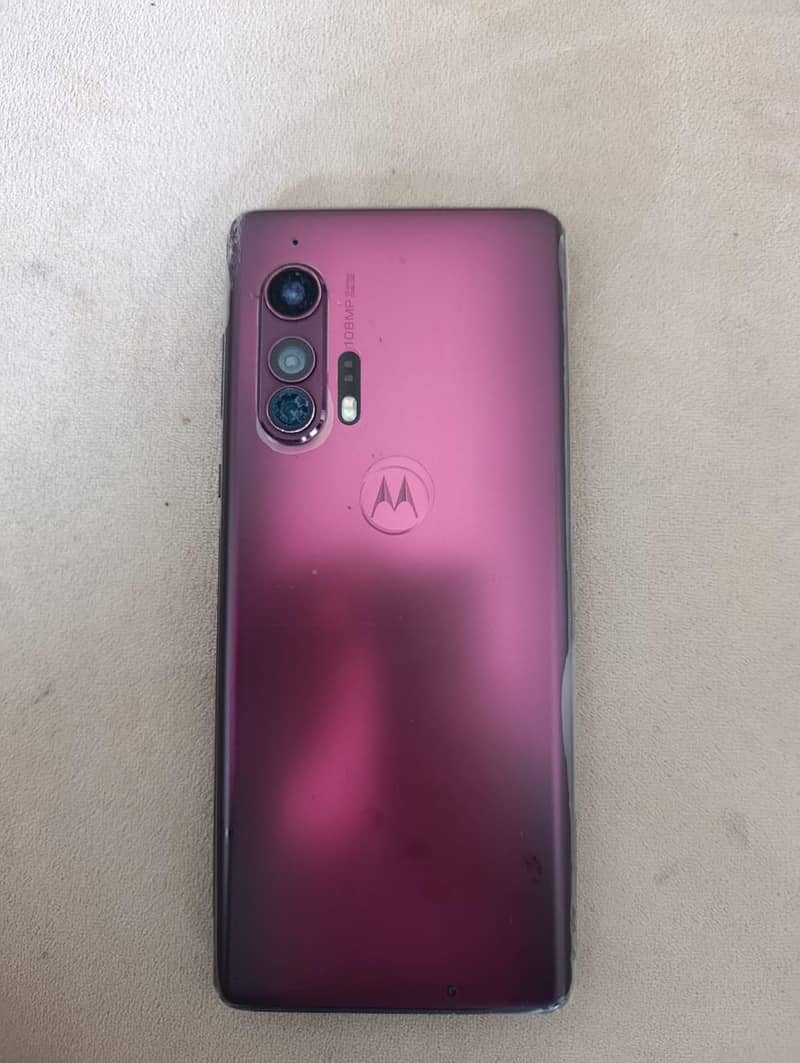 Motorola Edge Plus 0