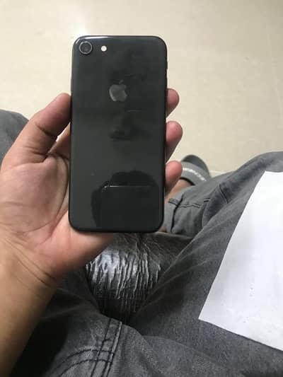 Apple iPhone 8