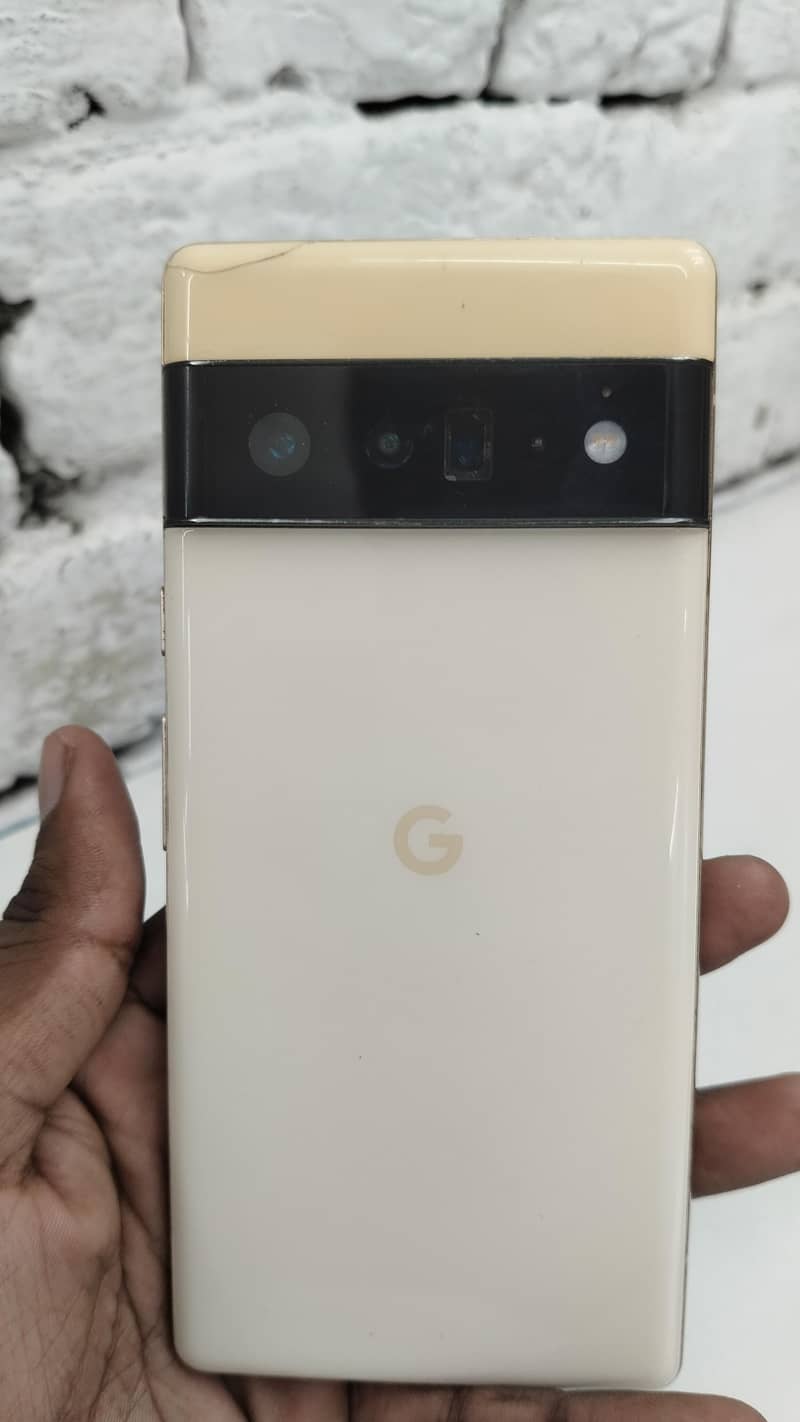 Googole Pixel 6 Pro 0