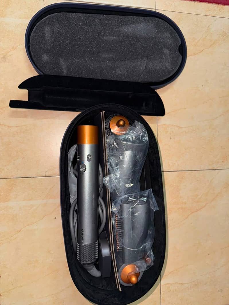 Dyson Airwrap Multi-Styler Complete Long (Model HS05) 5