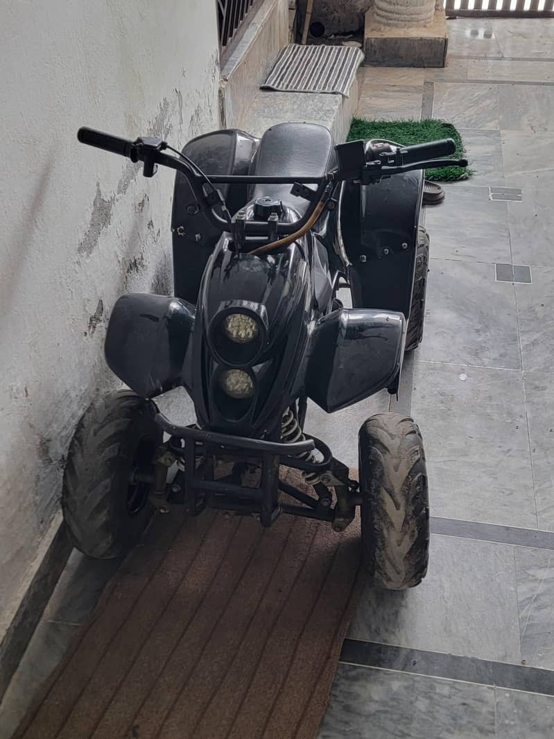 4 Tyre Scooter Self start 3