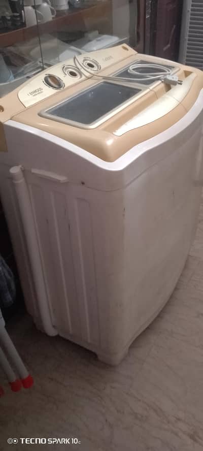Kenwood washing machine good condition
