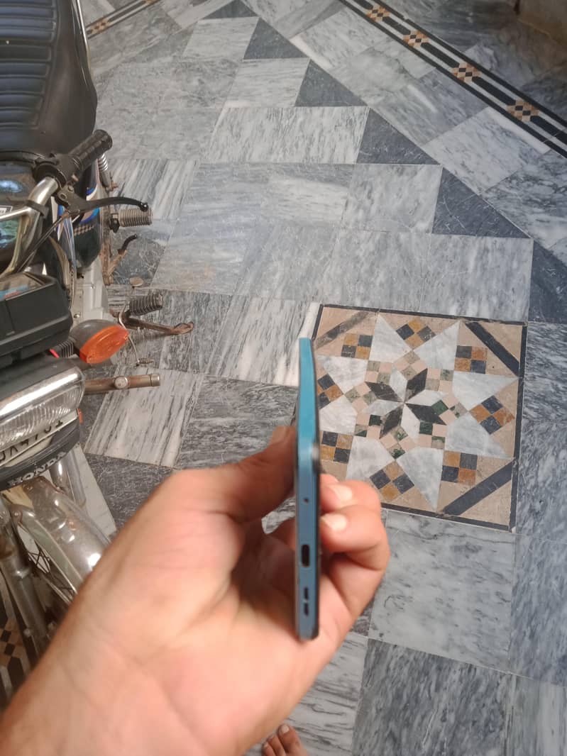 Xiaomi Redmi Note 12 3
