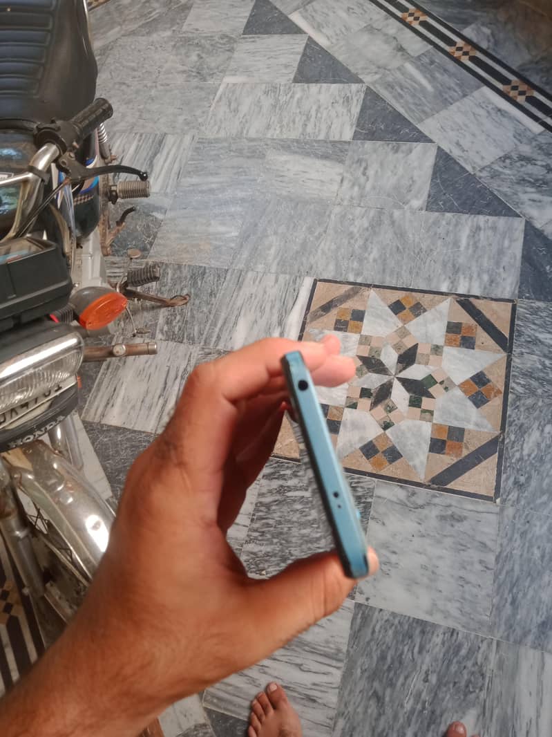 Xiaomi Redmi Note 12 5