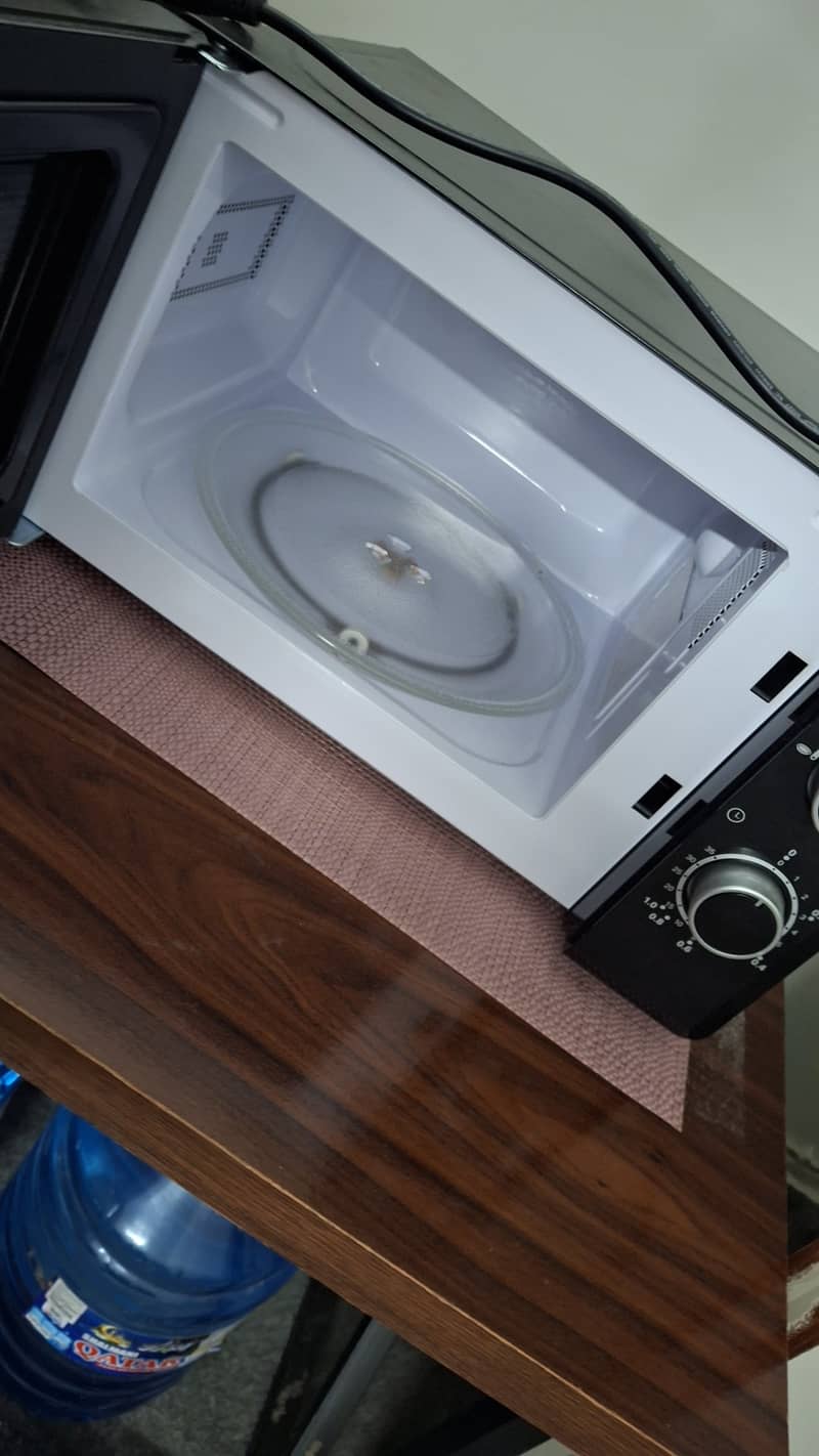 Westpoint Microwave 5