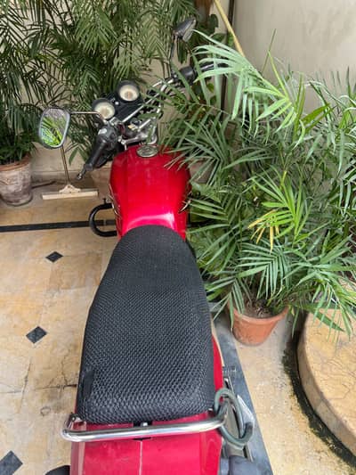 Yamaha YB 125