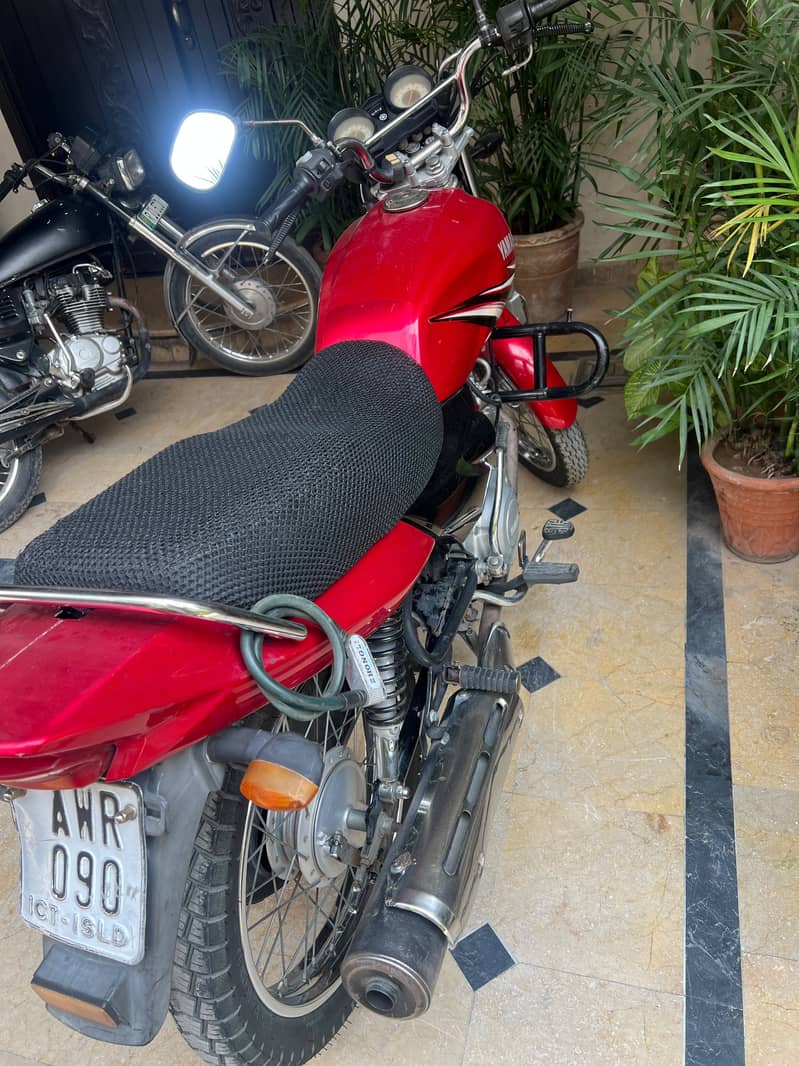 Yamaha YB 125 2