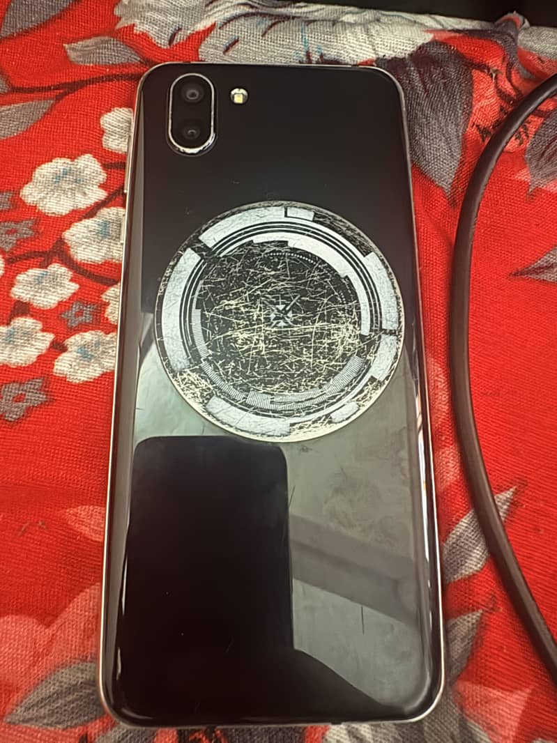 Sharp Aquos R2 2