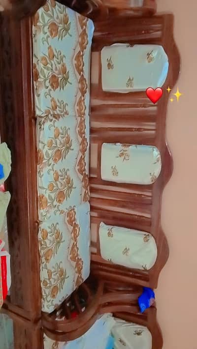2 single seat 3 joint 5 seat sofa wooden
