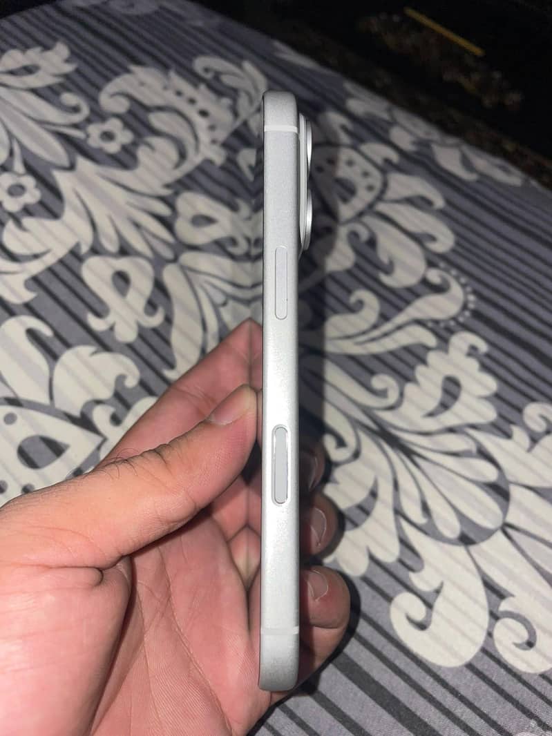 Apple iPhone 17 Pro 2