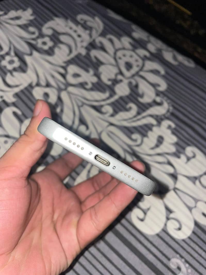 Apple iPhone 17 Pro 5