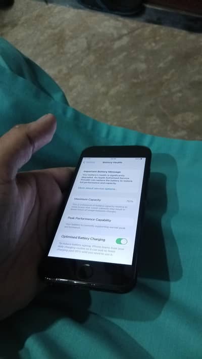 Apple iPhone 7