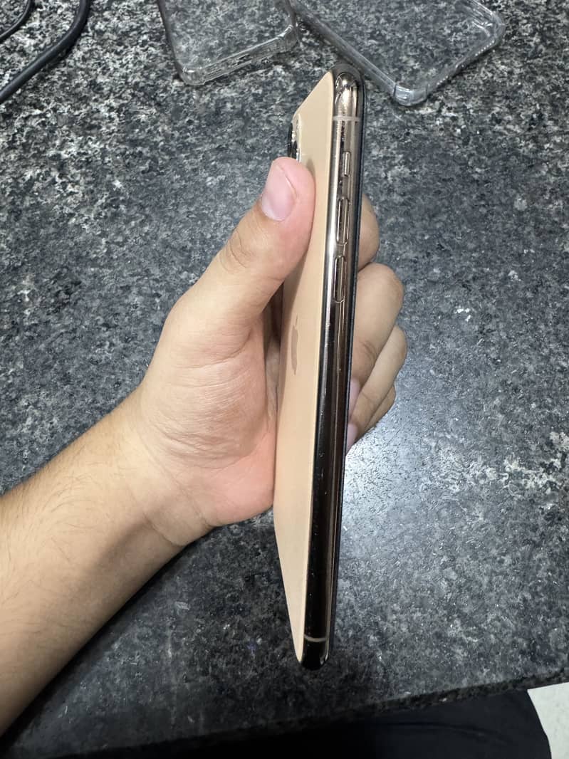 Apple iPhone 11 Pro Max Exchange Possible 6