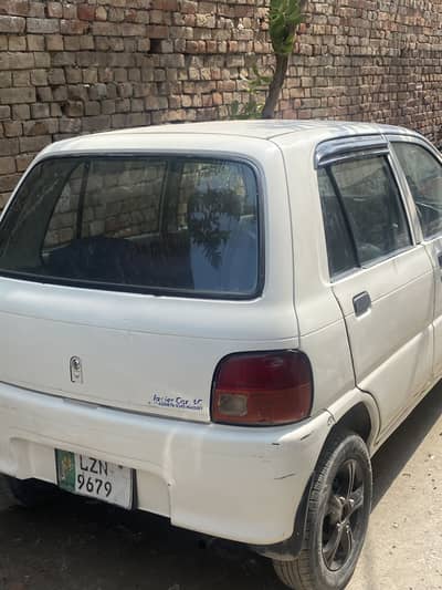 Daihatsu Cuore 2005