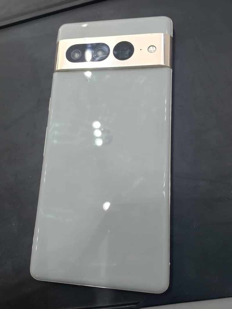 Google Pixel 7 Pro 0