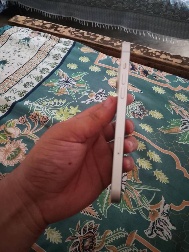 Apple iPhone 14 plus 2