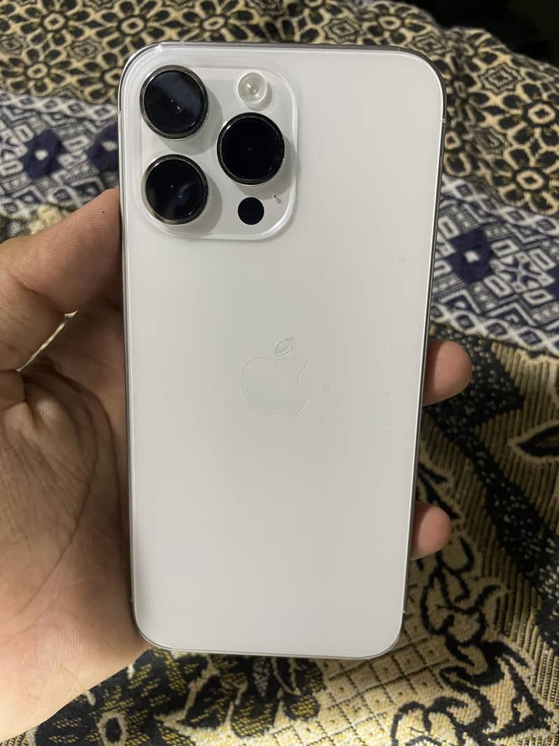 Apple iPhone 14 Pro Max 2
