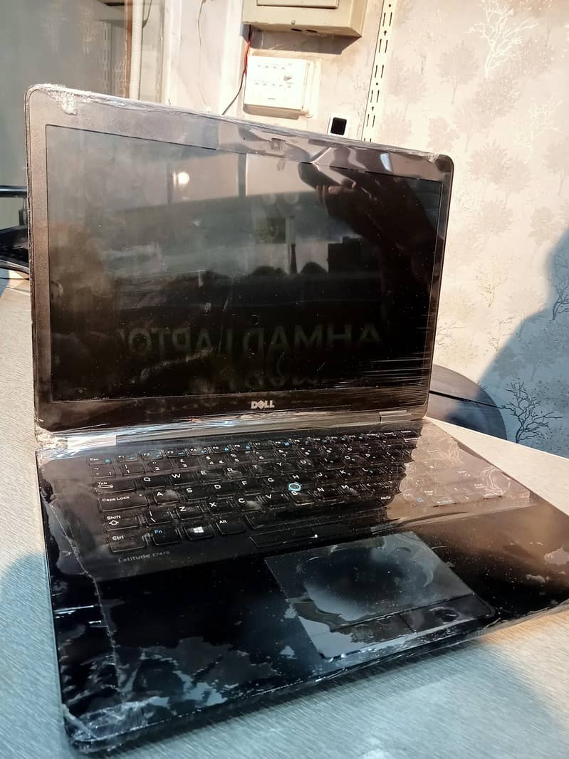 Dell Latitude e7470 2