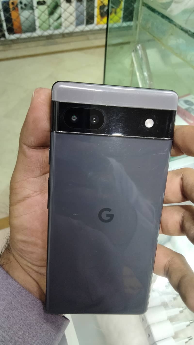 Google Pixel 6a 1