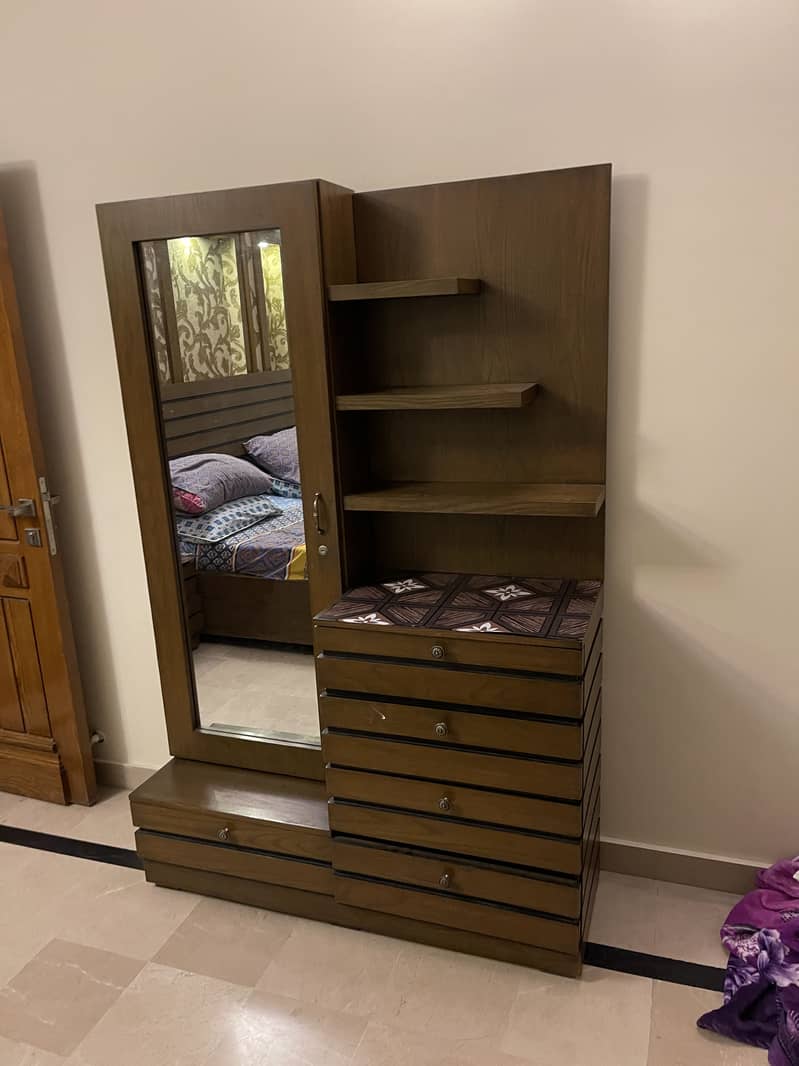 King Bed 1