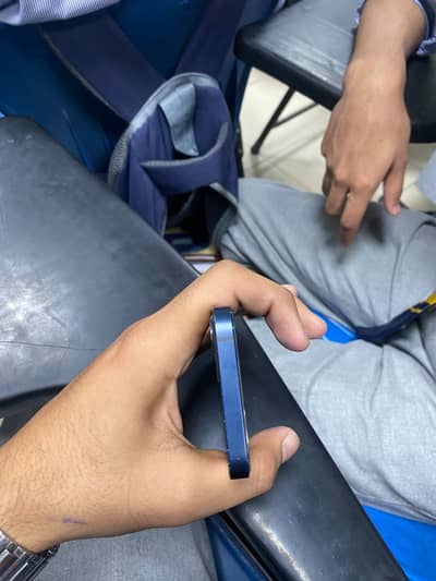 I phone 12 mini JV 64 GB